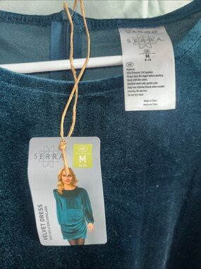 Serra Teal Velvet Long-Sleeve Scoop Dress